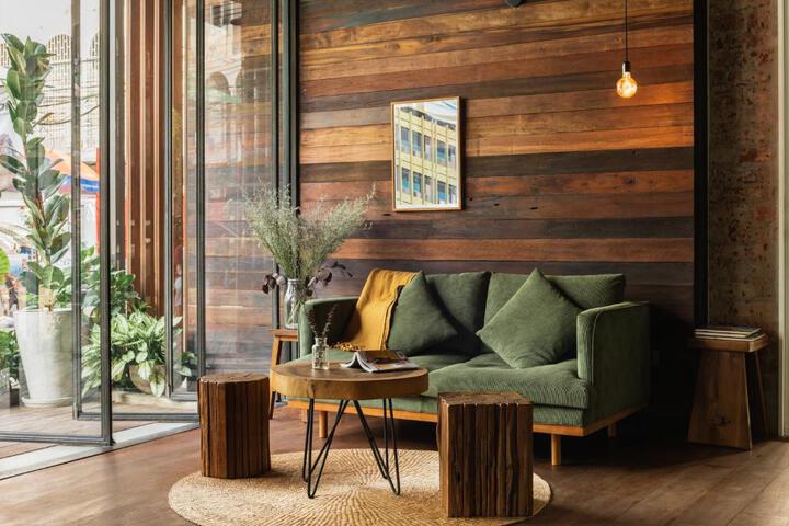 General 10 of 100
