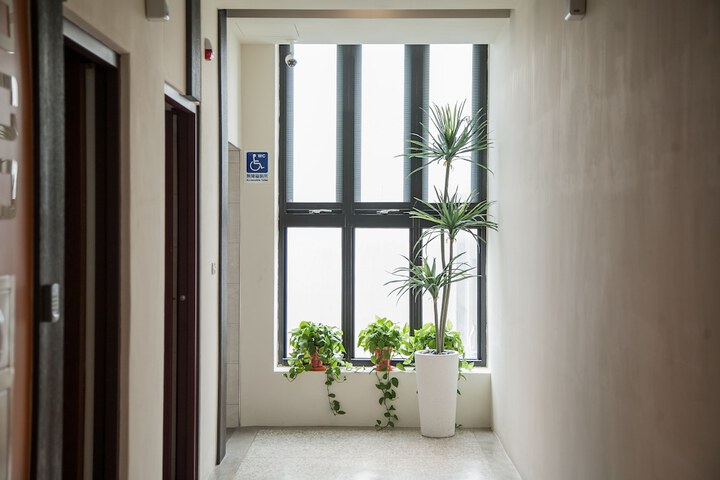 Ballroom/Hall 167 of 177