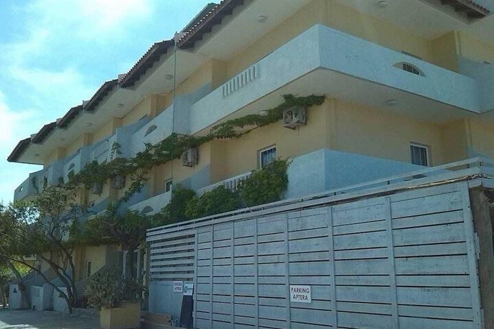 Hotel 96 of 112