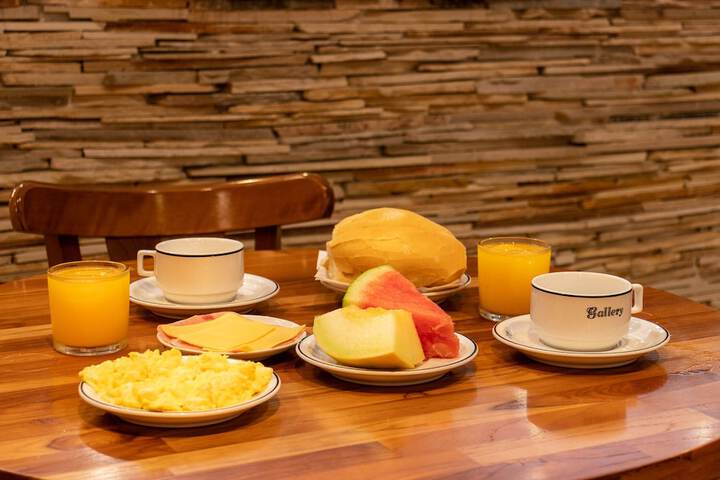 Breakfast/Coffee Service 88 of 101