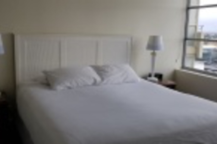 Room 30 of 239