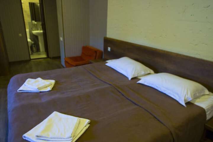 Room 15 of 52