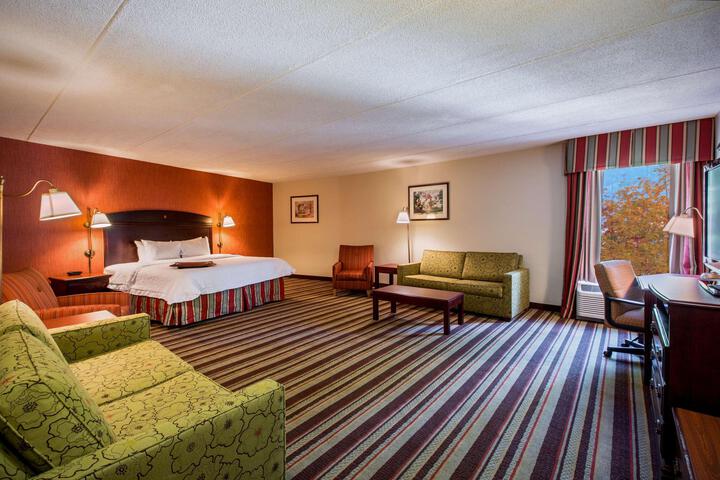 1 King Bed (1 of 22)