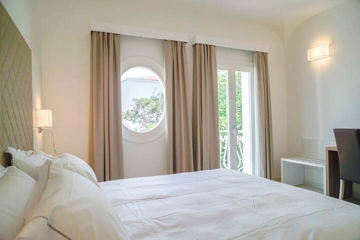 Room 15 of 75