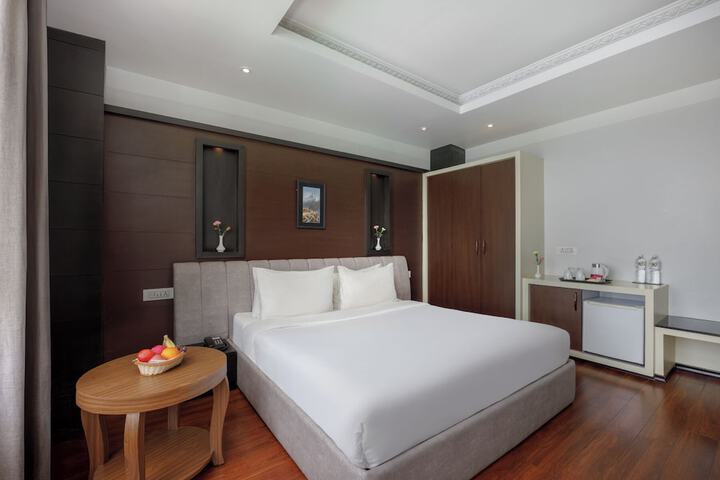 Room 3 of 23