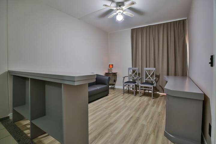 Room 12 of 40