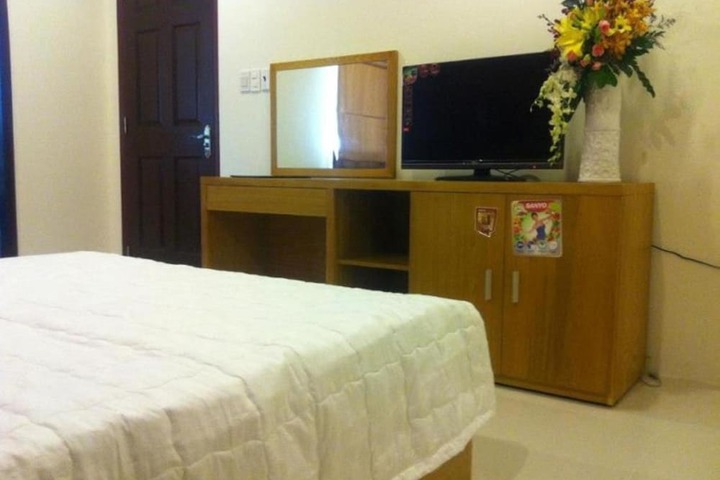Room 5 of 21