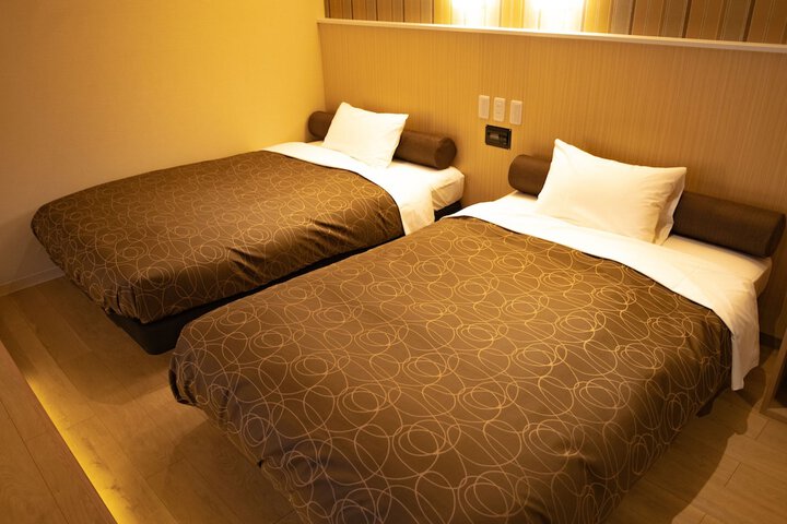 Room 21 of 74