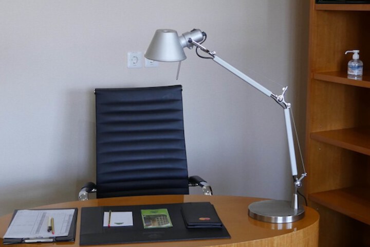 In-room business center