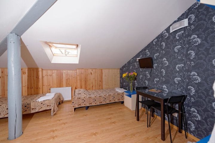 Room 30 of 89