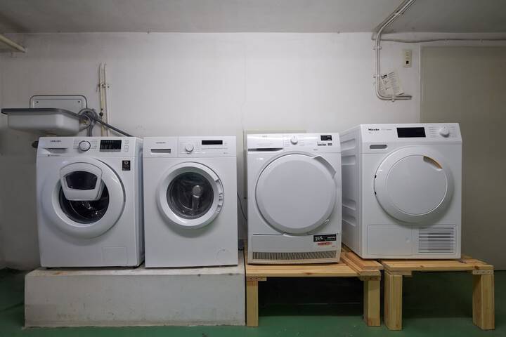 Laundry 49 of 106
