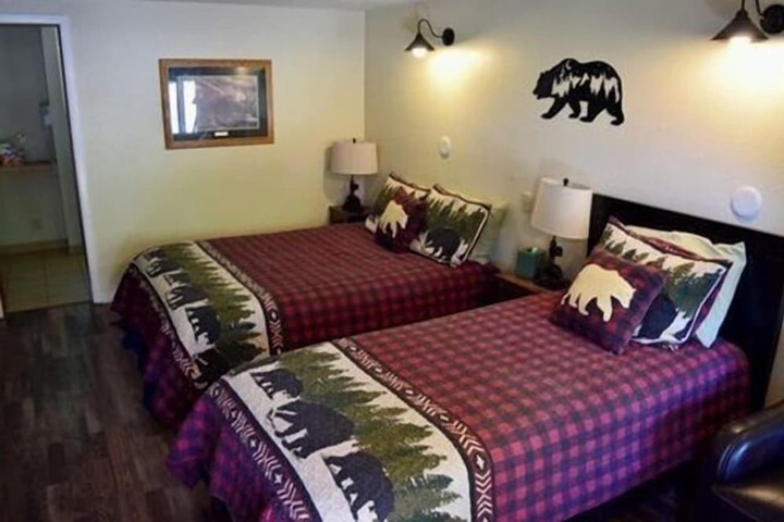 Room 7 of 61