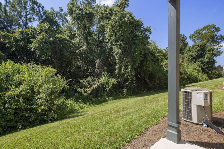 Hotel Exterior 30 of 30