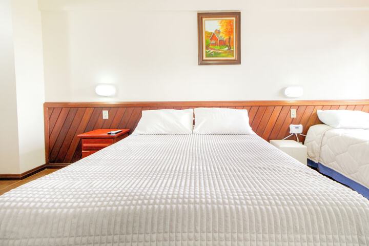 Room 41 of 240