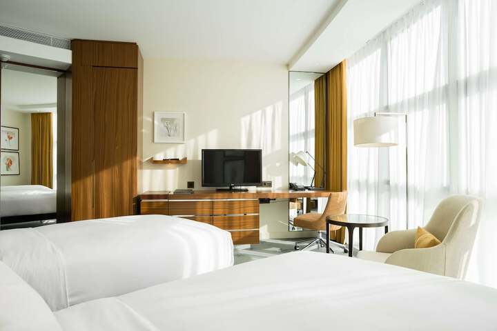 Room 26 of 131