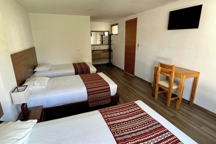Room 11 of 48