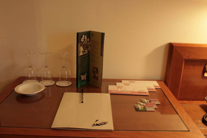Room amenity