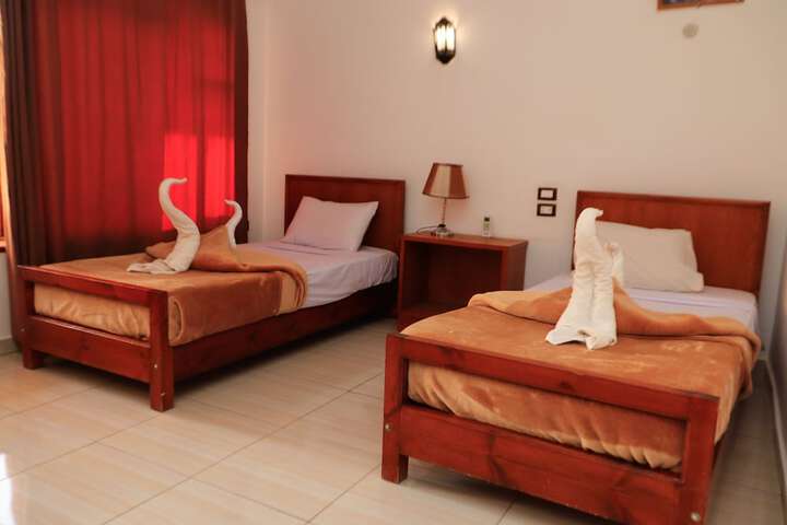 Room 36 of 164