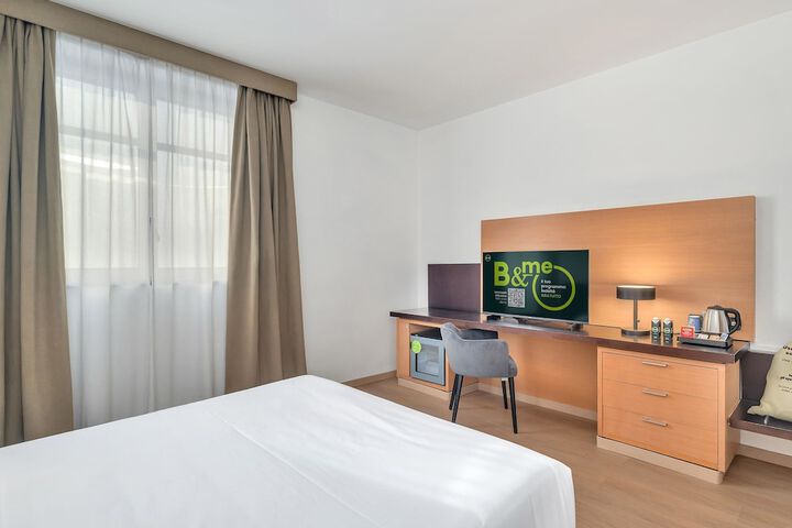 Room 14 of 31
