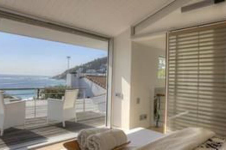 Terrace/Patio 2 of 6