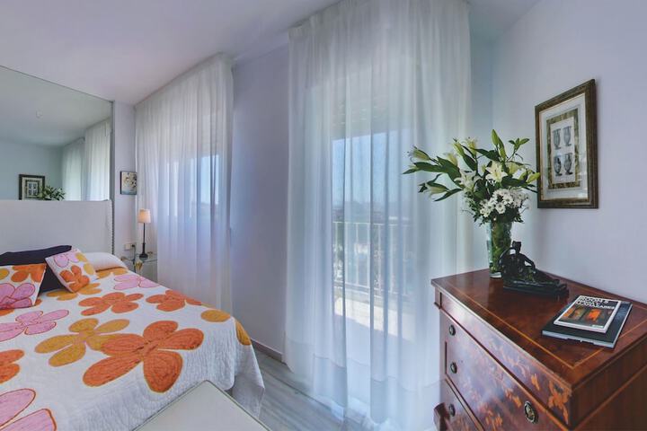 Room 28 of 78