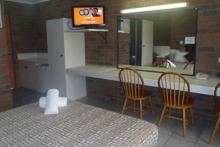 Room 30 of 61