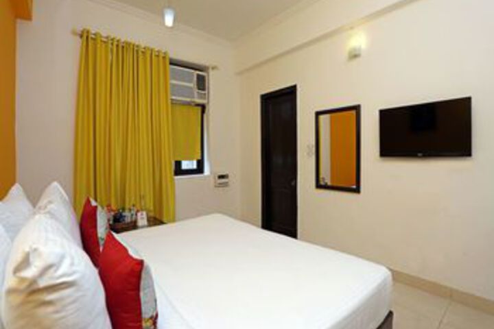 Room 5 of 25