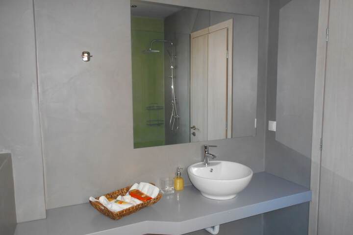 Room 14 of 54