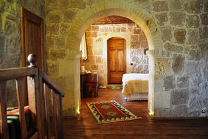 Room 16 of 21