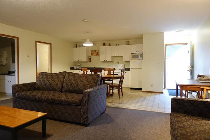 Room 14 of 30