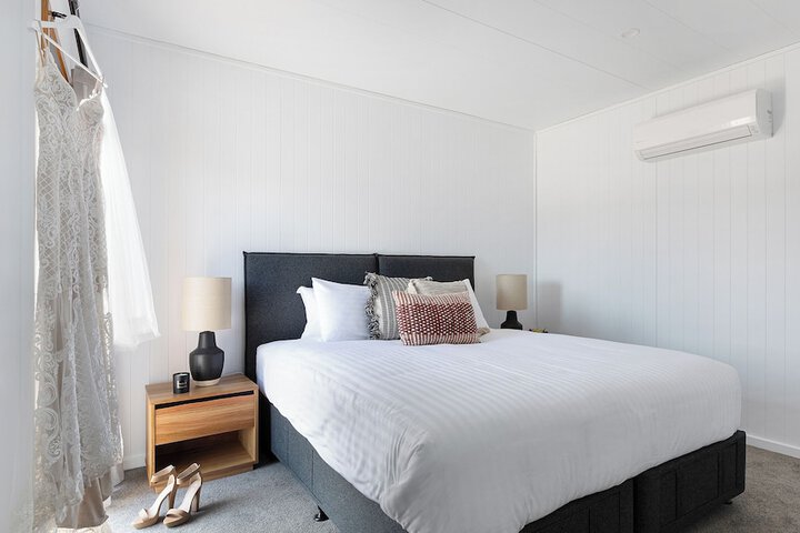 Room 4 of 31