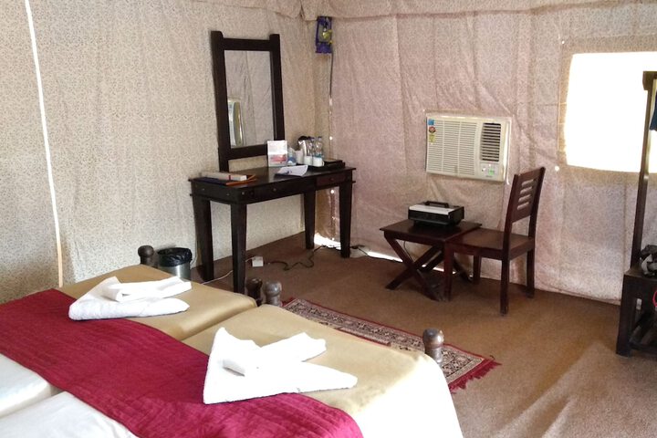 Room 5 of 26