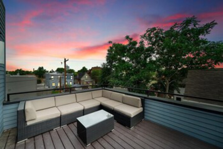 Terrace/Patio 7 of 98