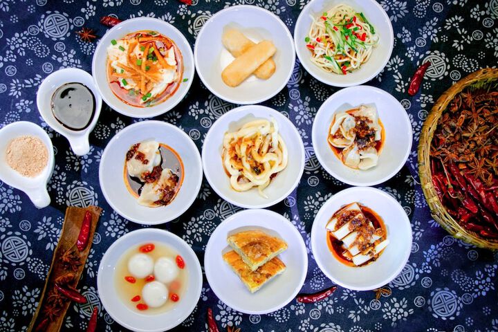 Dining 74 of 93