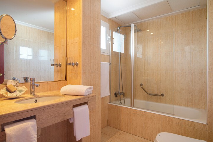 Clean Restrooms