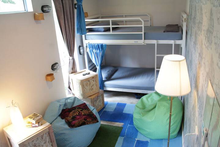 Room 20 of 37