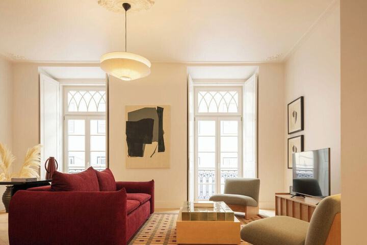 Room 45 of 193