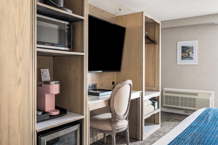 Room 30 of 119