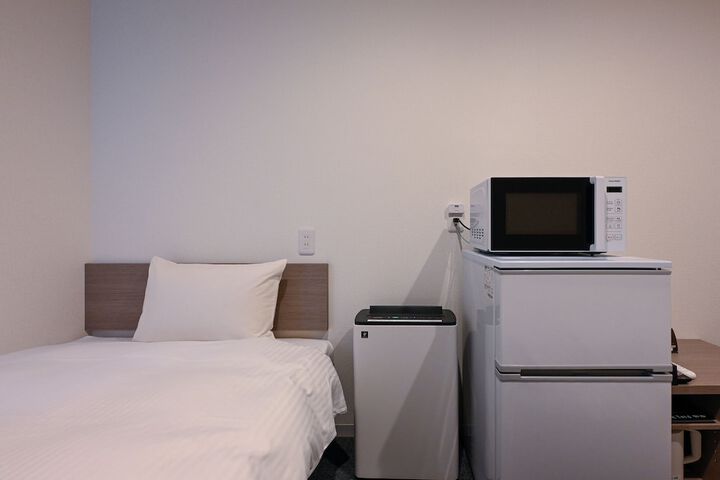 Room 7 of 17