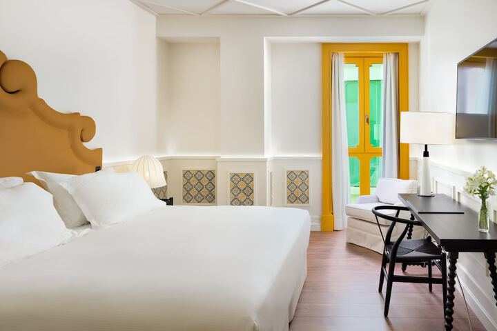 Room 15 of 70