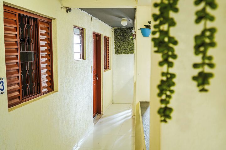 Ballroom/Hall 48 of 50