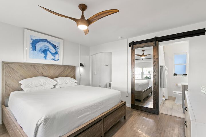 Room 5 of 75
