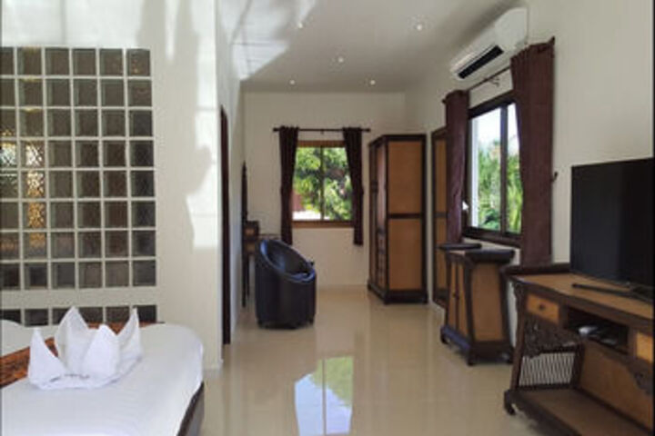 Room 21 of 24