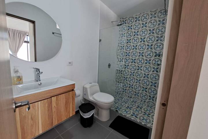 Room 43 of 125