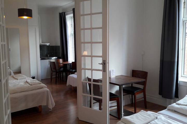 Room 33 of 56