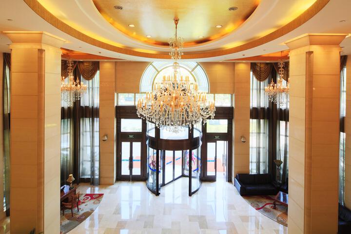 Lobby Entry