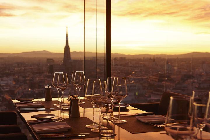 Dining 114 of 193