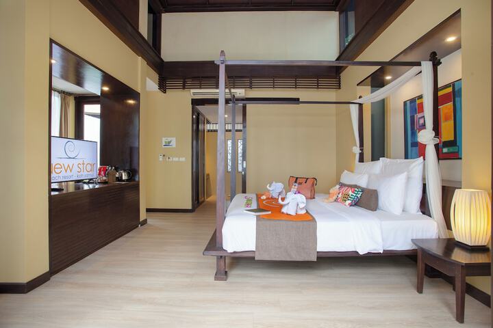Room 34 of 125