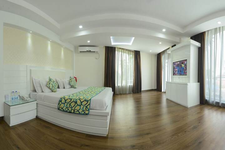 Room 7 of 23