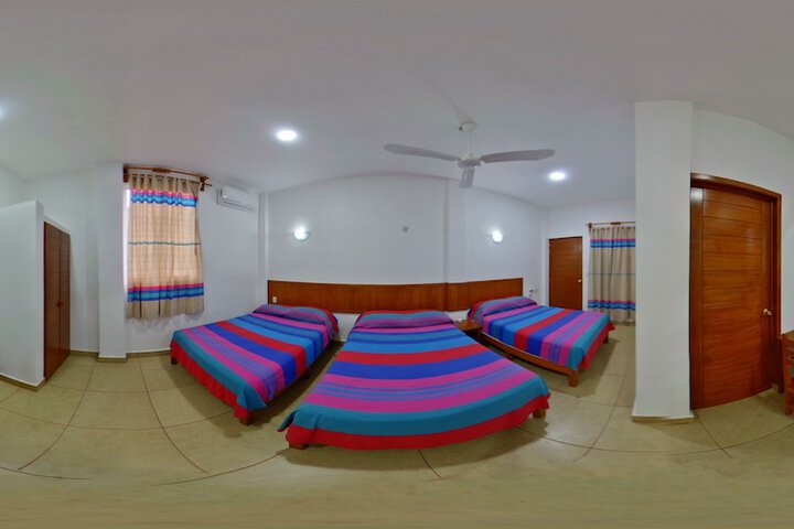 Room 11 of 24